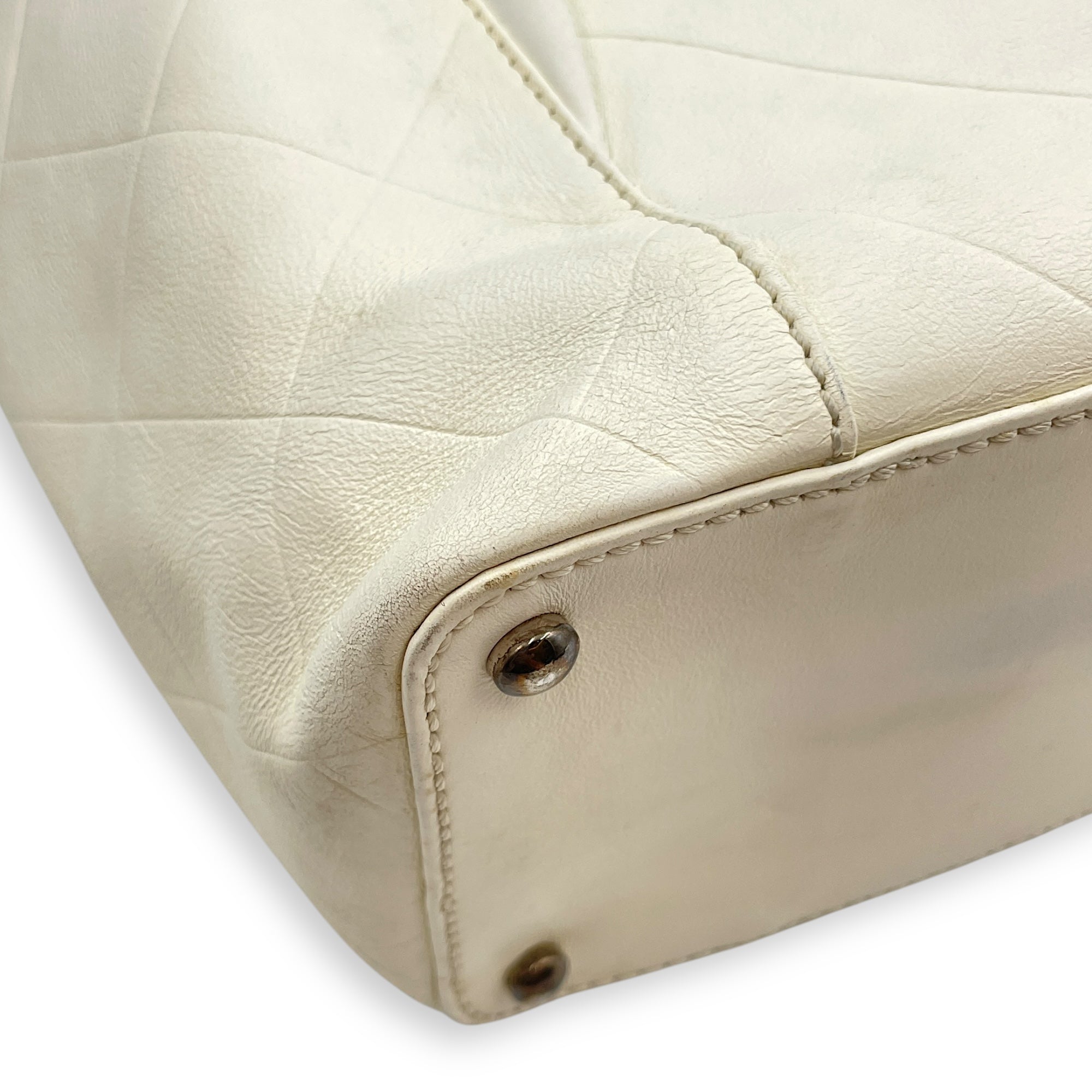 CC Chevron All Day Long White Tote Bag in Calfskin, Brushed Palladium hardware - Image 10