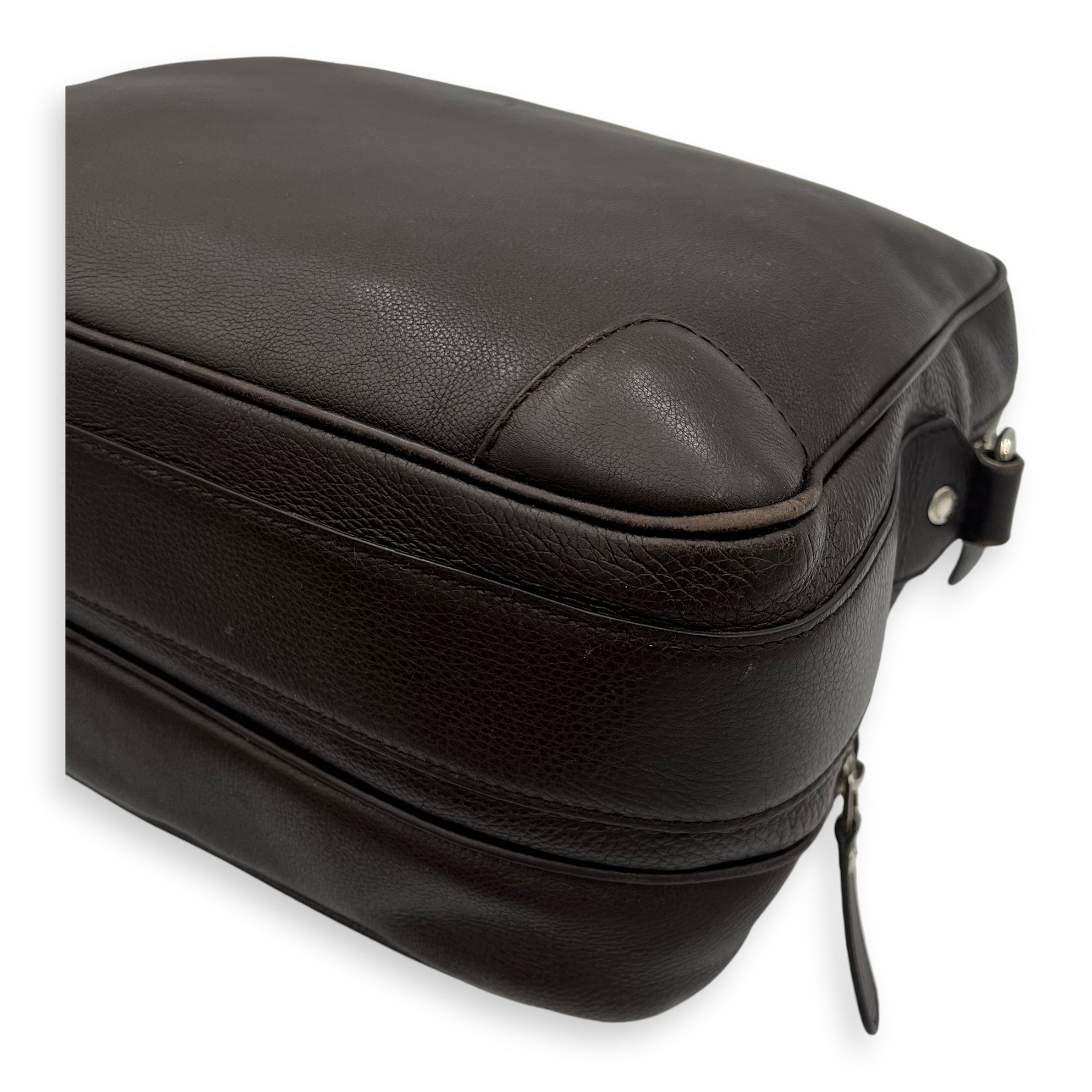 Classic Brown Messenger in Calfskin, Silver hardware - Image 15