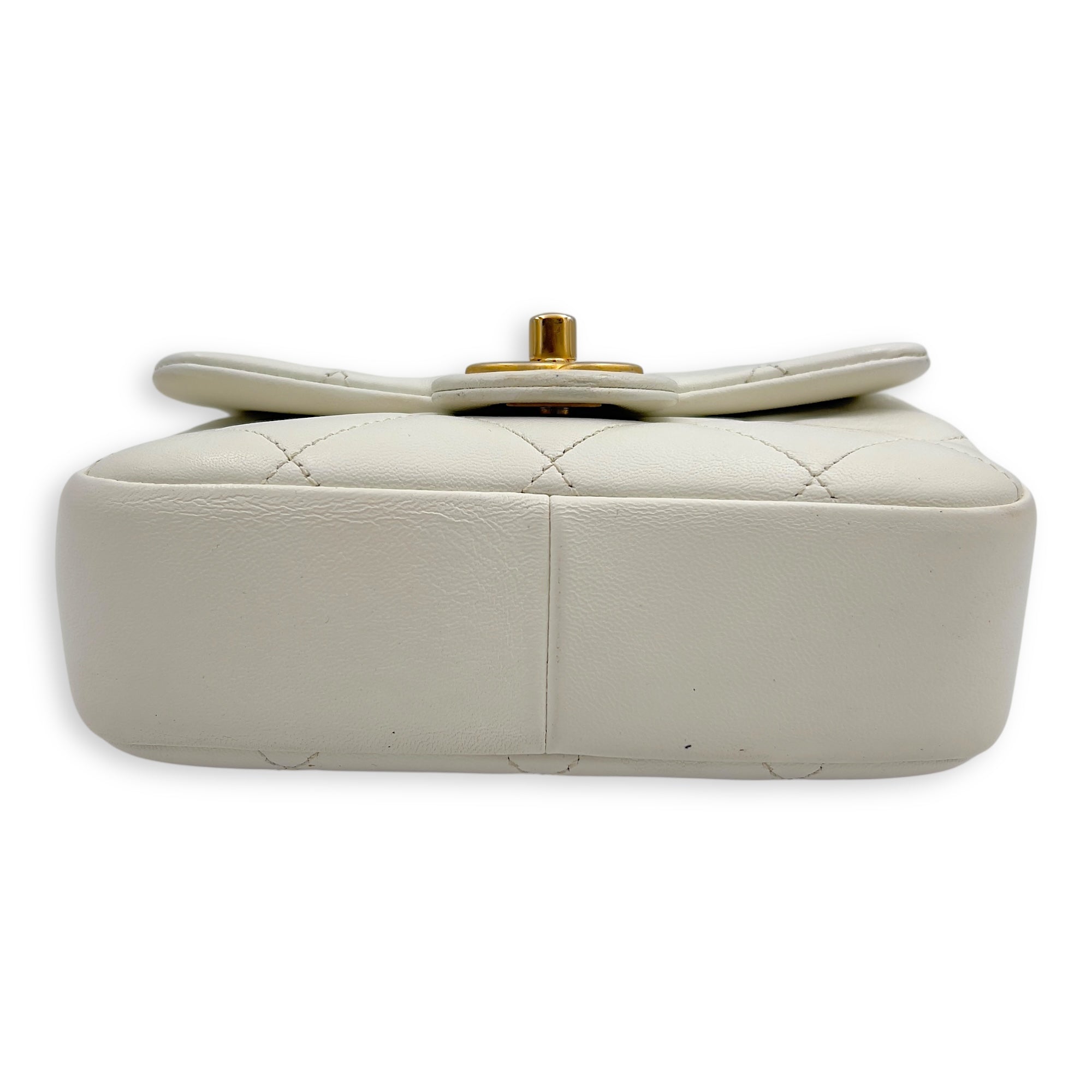 20C In The Loop CC Flap White Top Handle Bag in Lambskin, Gold hardware - Image 6