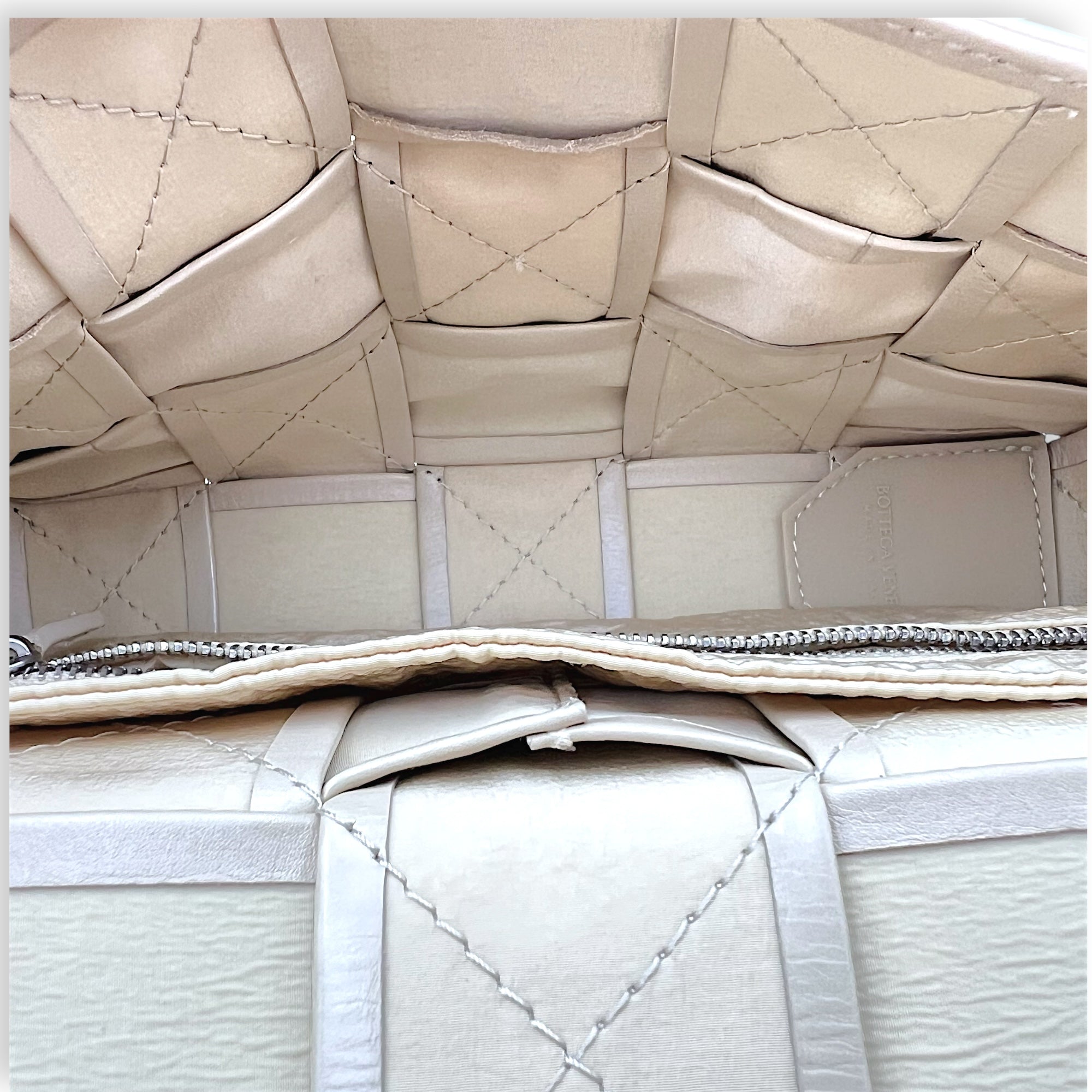 Cassette Crossbody Bag Beige in Calfskin, Silver hardware - Image 7