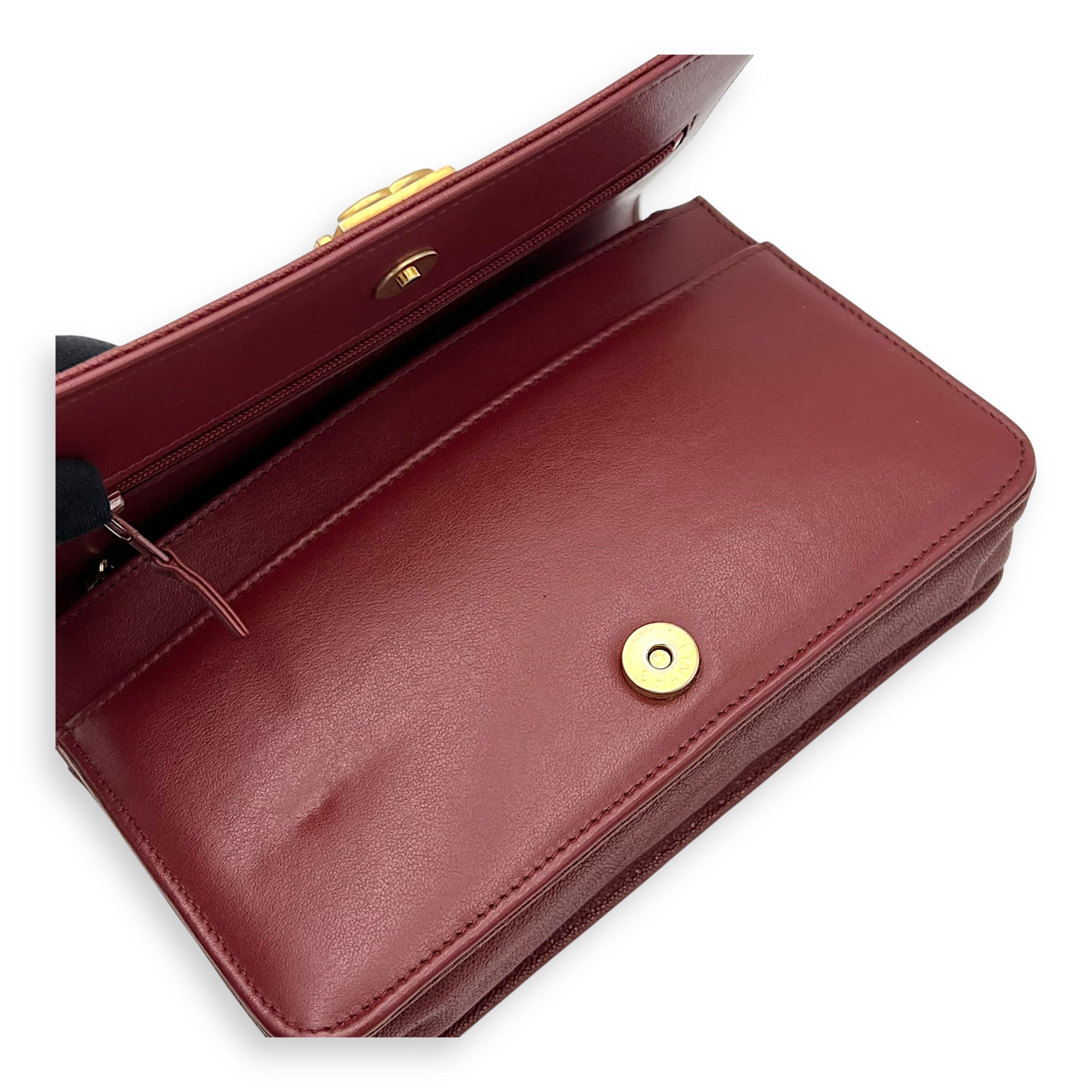 Boy Wallet On Chain Red in Caviar Leather, Gold hardware - Image 8