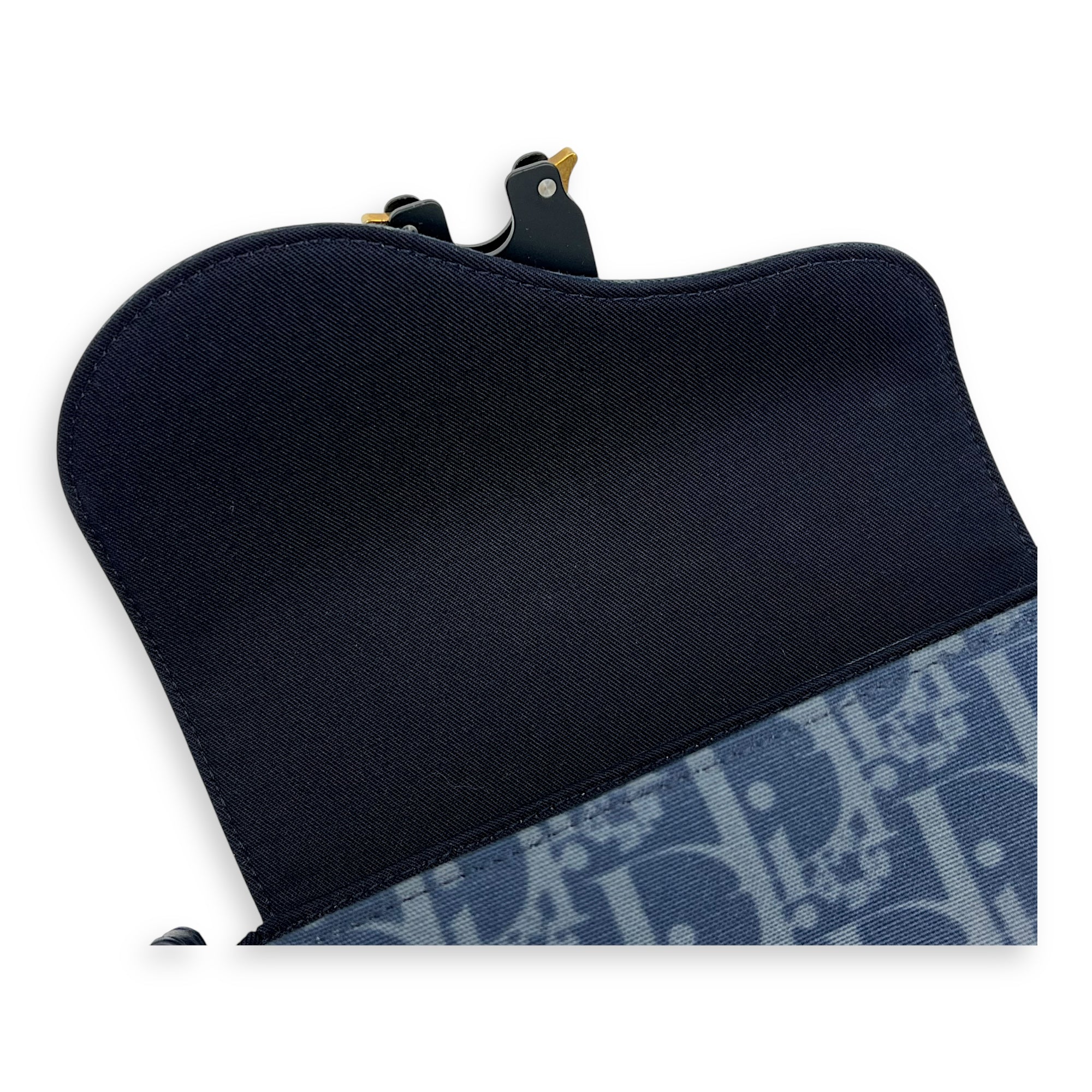 Dior Tears Saddle Blue Crossbody Bag in Denim, Lacquered Metal hardware - Image 8