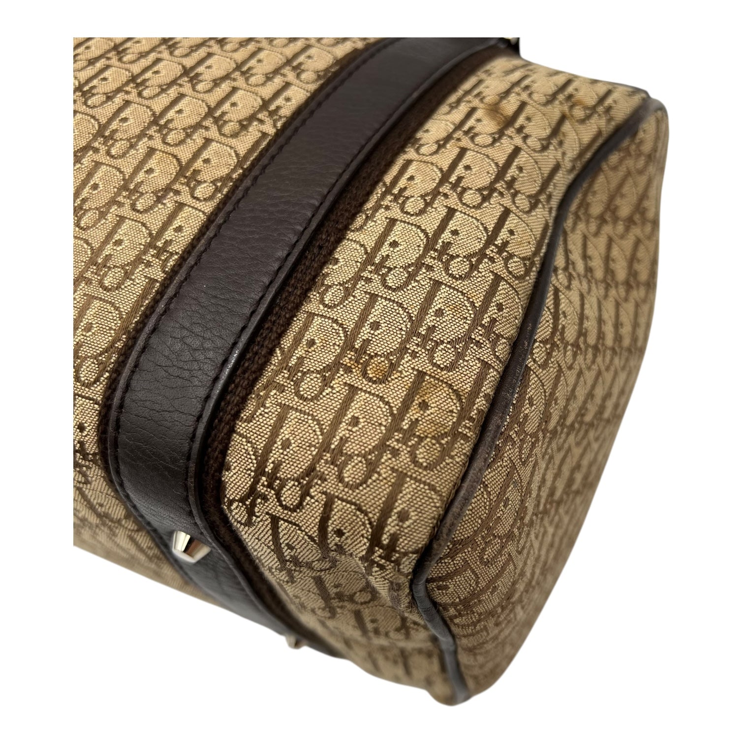 Street Chic Trotter Boston Brown Top Handle Bag in Jacquard, Silver hardware - Image 8