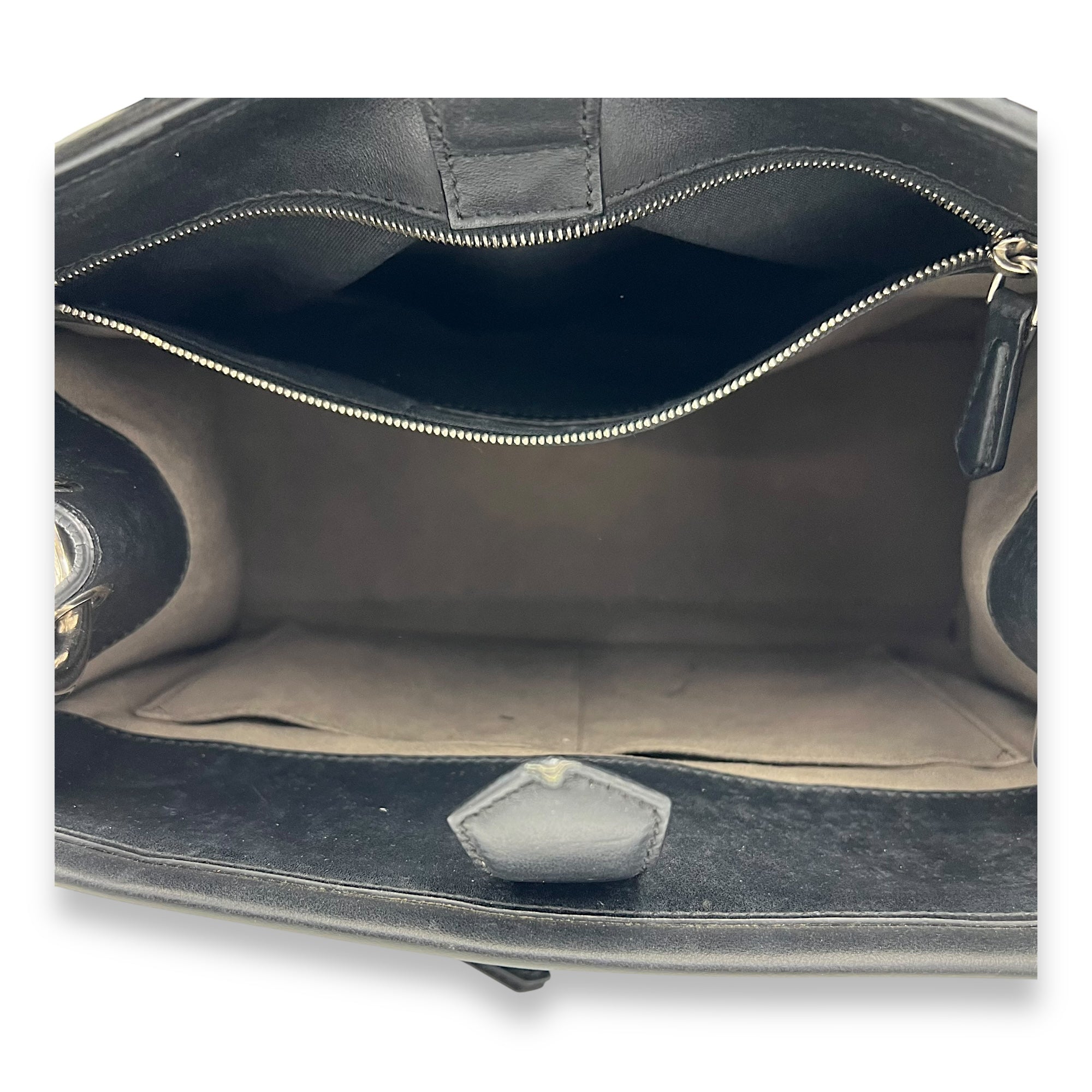 Runaway Shoulder Bag Black in Calfskin, Gold hardware - Image 7