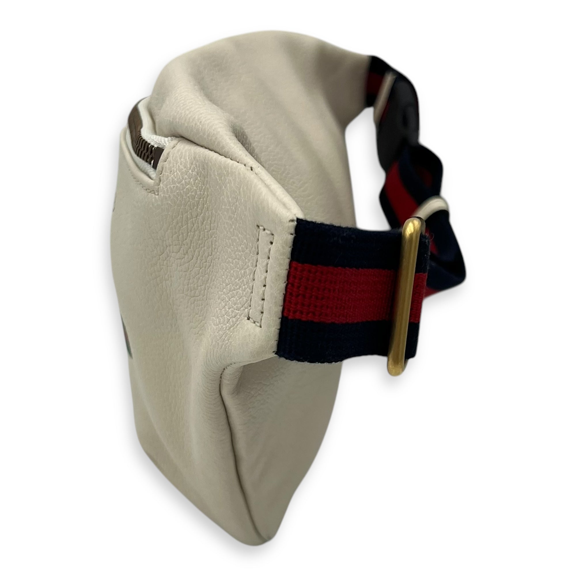 Logo Belt Bag White in Calfskin, Gold hardware - Image 4