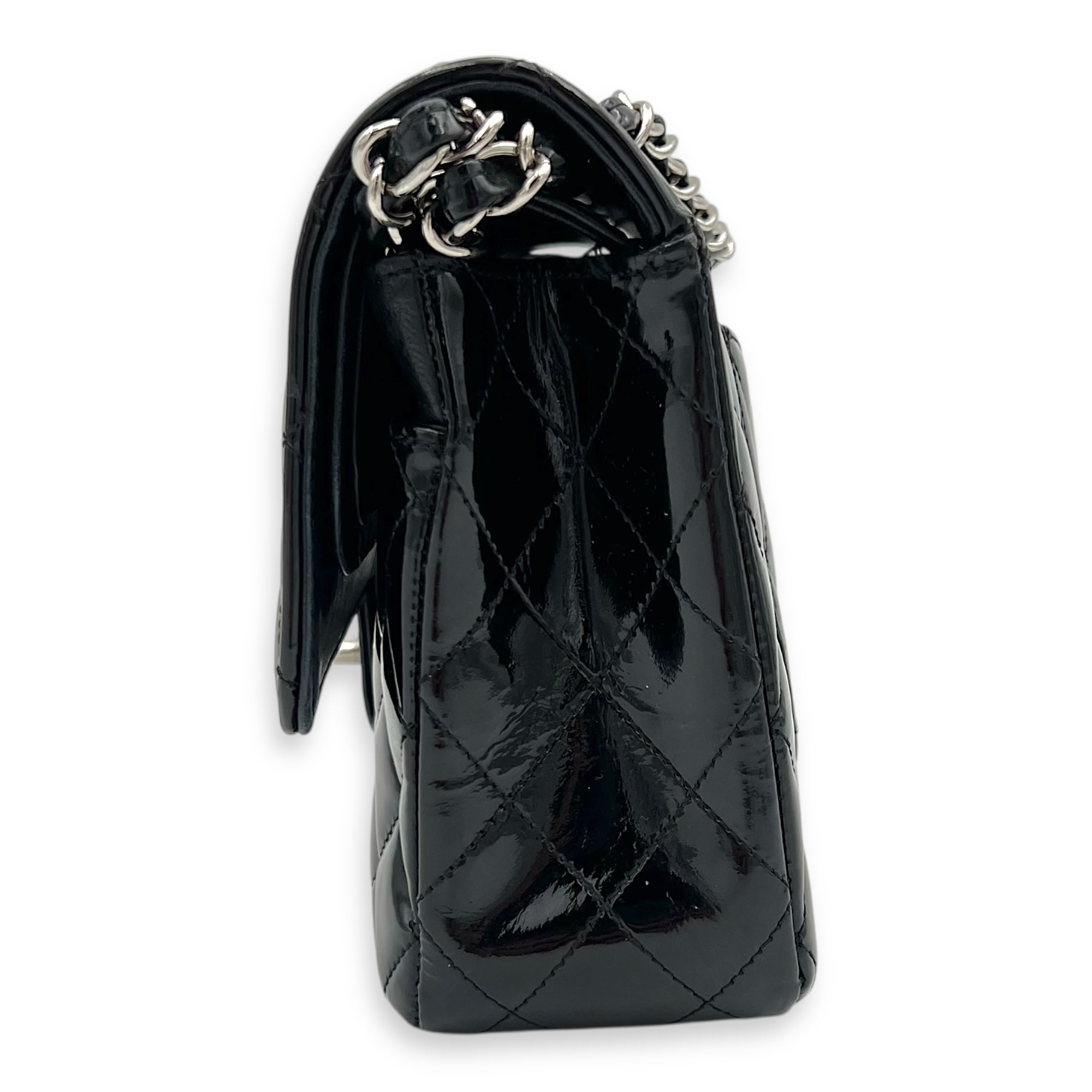 Classic Medium Black Shoulder Bag in Patent Leather, Silver hardware - Image 5